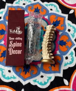 Spine Decor Candle Holder