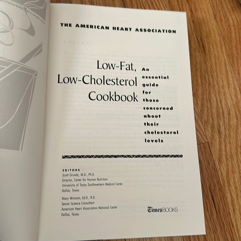 Low-Fat, Low-Cholesterol Cookbook