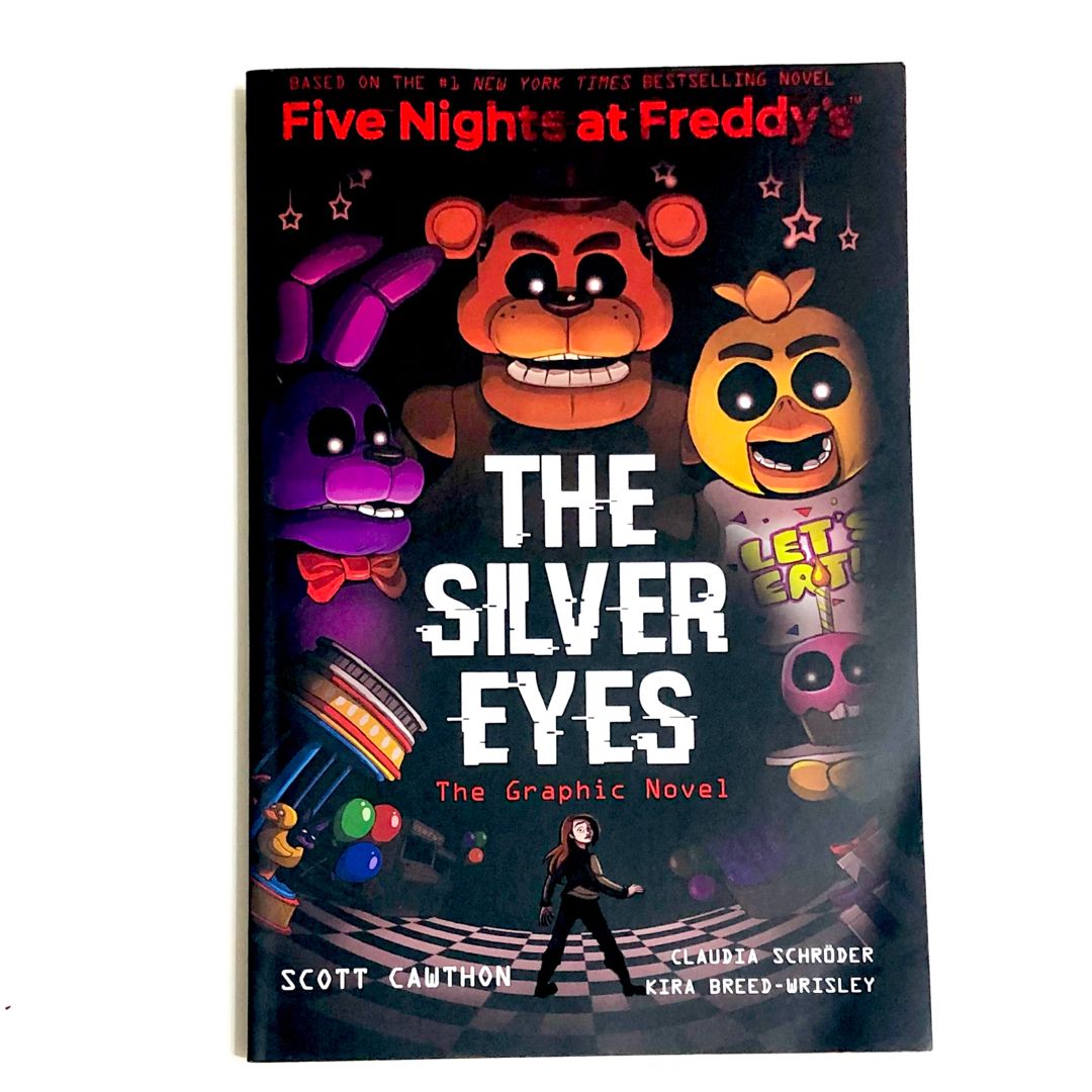 The Silver Eyes (Five Nights at Freddy's Graphic Novel #1) (Five Nights at  Freddy's Graphic Novels): Cawthon, Scott, Breed-Wrisley, Kira, Schröder,  Claudia: 9781338298482: : Books