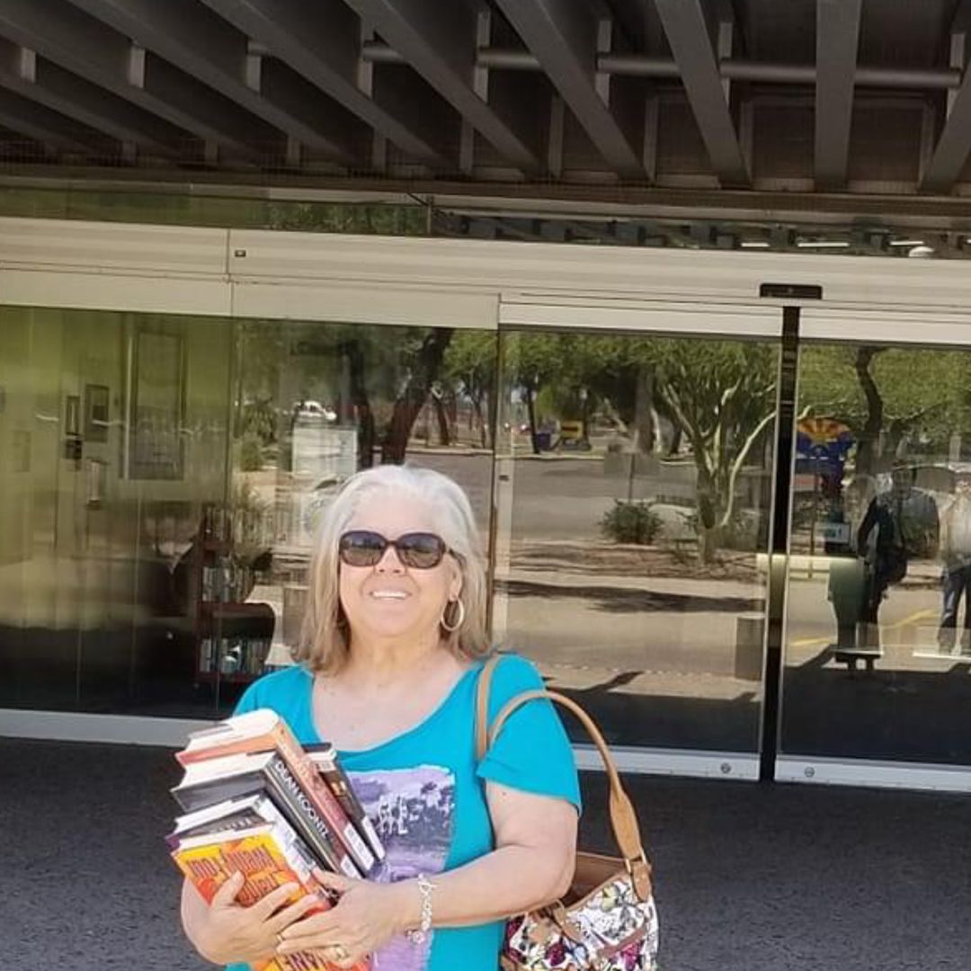 Patty loves books