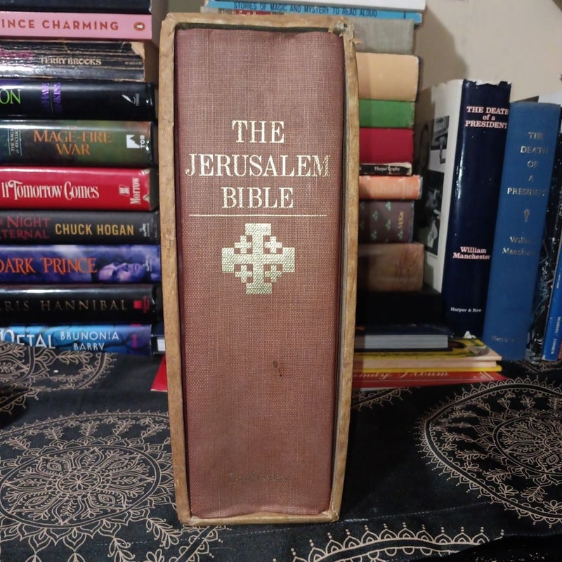 VINTAGE THE JERUSALEM BIBLE 1966