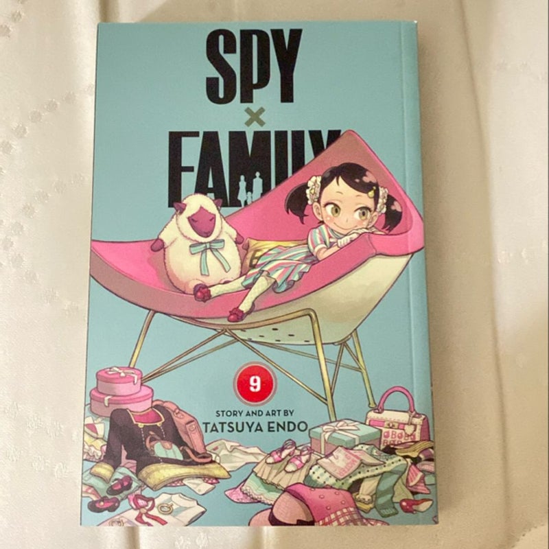 Spy X Family, Vol. 9