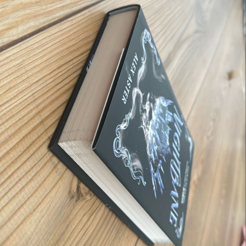 Nightbane(the Lightlark Saga Book 2)