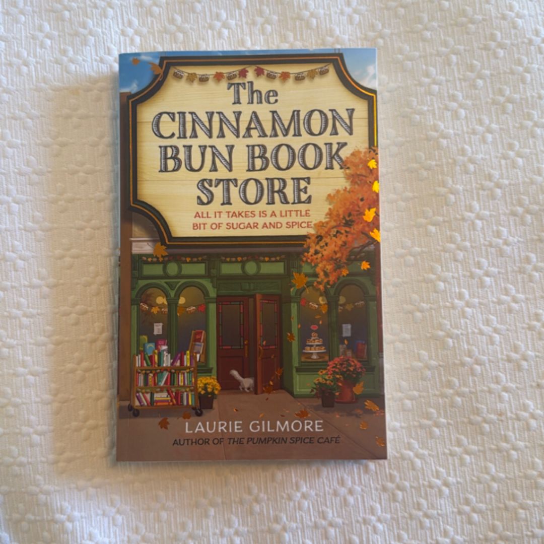 The Cinnamon Bun Book Store (Dream Harbor, Book 2)