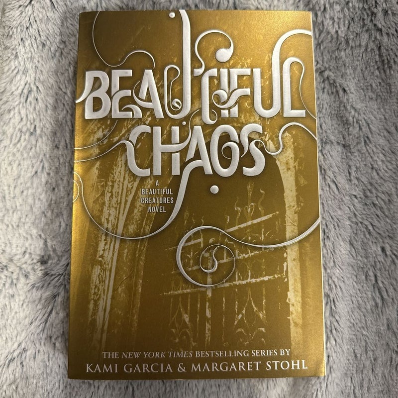 The Beautiful Creatures Paperback Set: Beautiful Creatures, Beautiful Darkness, Beautiful Chaos
