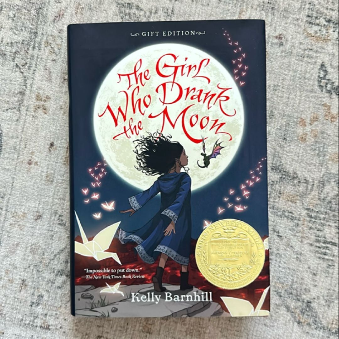 The Girl Who Drank the Moon (Winner of the 2017 Newbery Medal) - Gift Edition