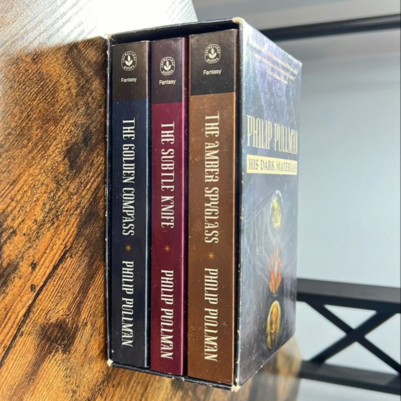 His Dark Materials 3-Book Mass Market Paperback Boxed Set