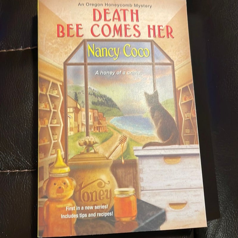 Death Bee Comes Her