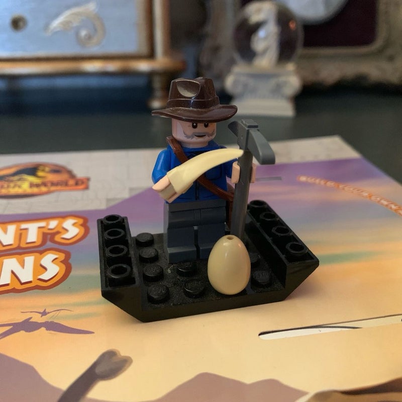 Lego Alan Grant’s Missions with minifigurine 