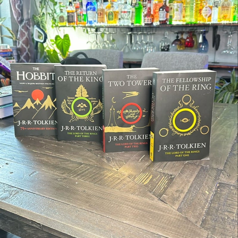  The Hobbit + The Lord Of The Rings Trilogy Matched Mariner Tpbks