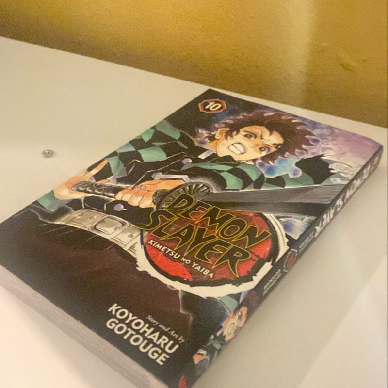 Demon Slayer: Kimetsu No Yaiba, Vol. 10