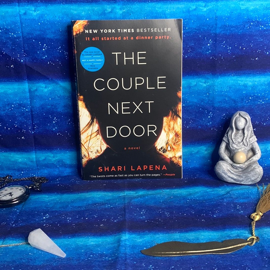 The Couple Next Door by Shari Lapena, Paperback Pangobooks