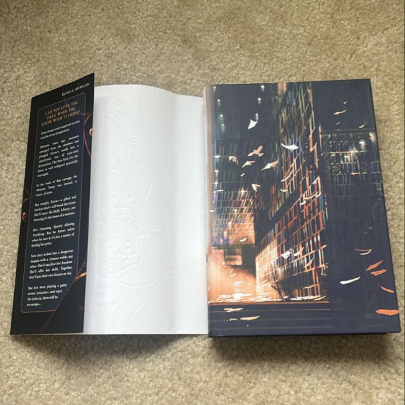 The Wren in the Holly Library (Deluxe Limited Edition)