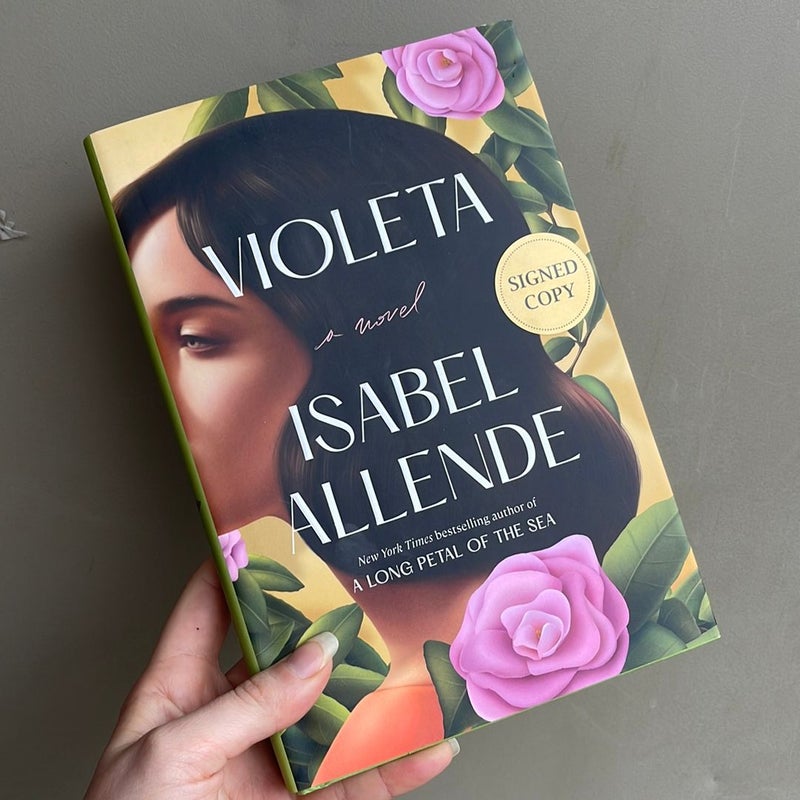 Violeta [ SIGNED English Edition]