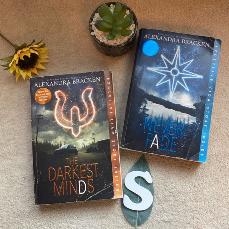 The Darkest Minds Books 1 & 2