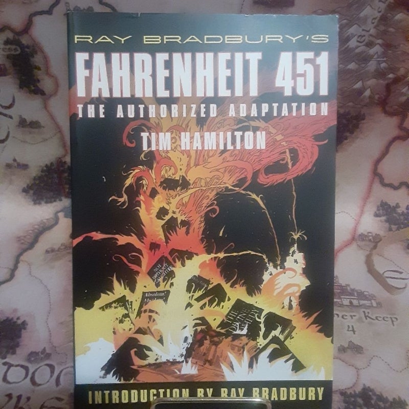 Fahrenheit 451 the Graphic Novel by Ray Bradbury 