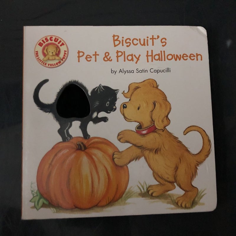 Biscuit's Pet and Play Halloween