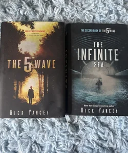 The 5th Wave and The Infinite Sea (bundle)