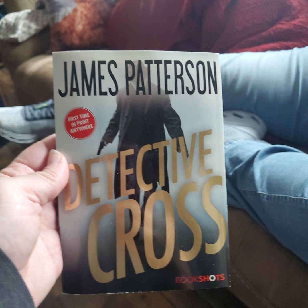 Detective Cross