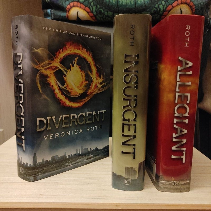 Divergent TRILOGY 1st Ed.