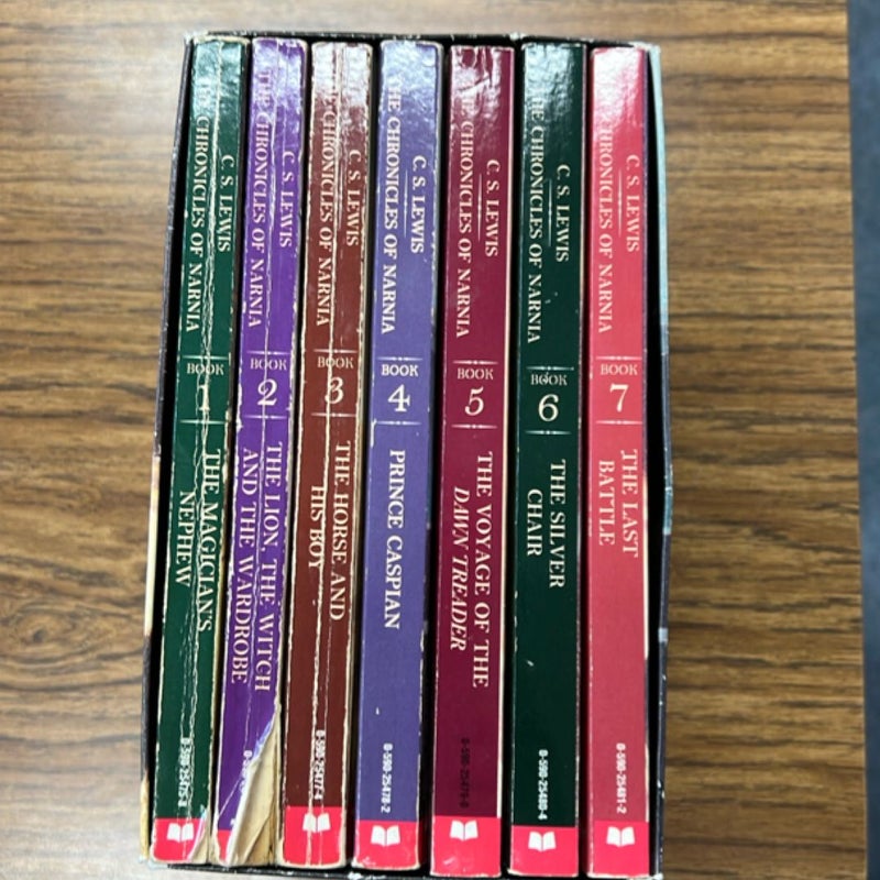 Chronicles of Narnia Boxed Set