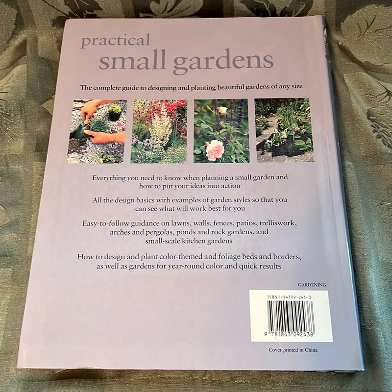 Practical Small Gardens