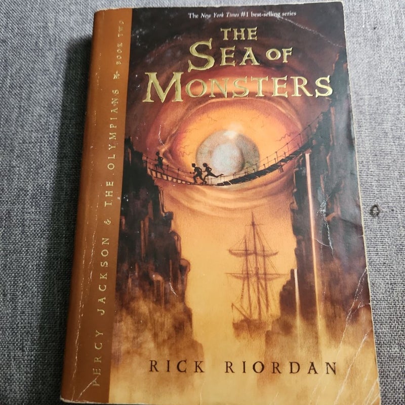 Percy Jackson and the Olympians, Book Two the Sea of Monsters (Percy Jackson and the Olympians, Book Two)