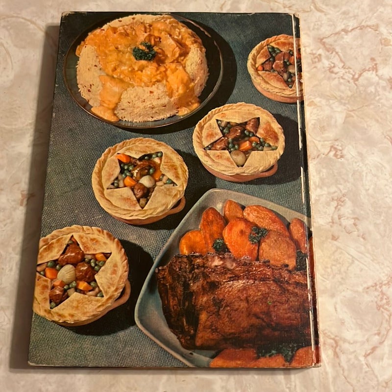 The Family Circle Meat Cookbook 