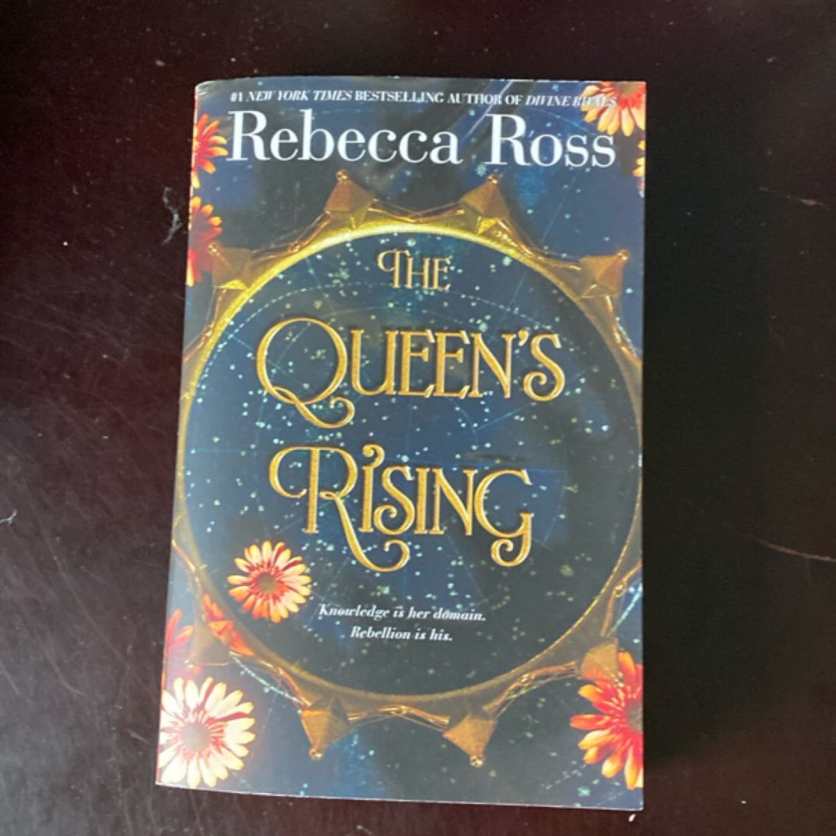 The Queen's Rising by Rebecca Ross