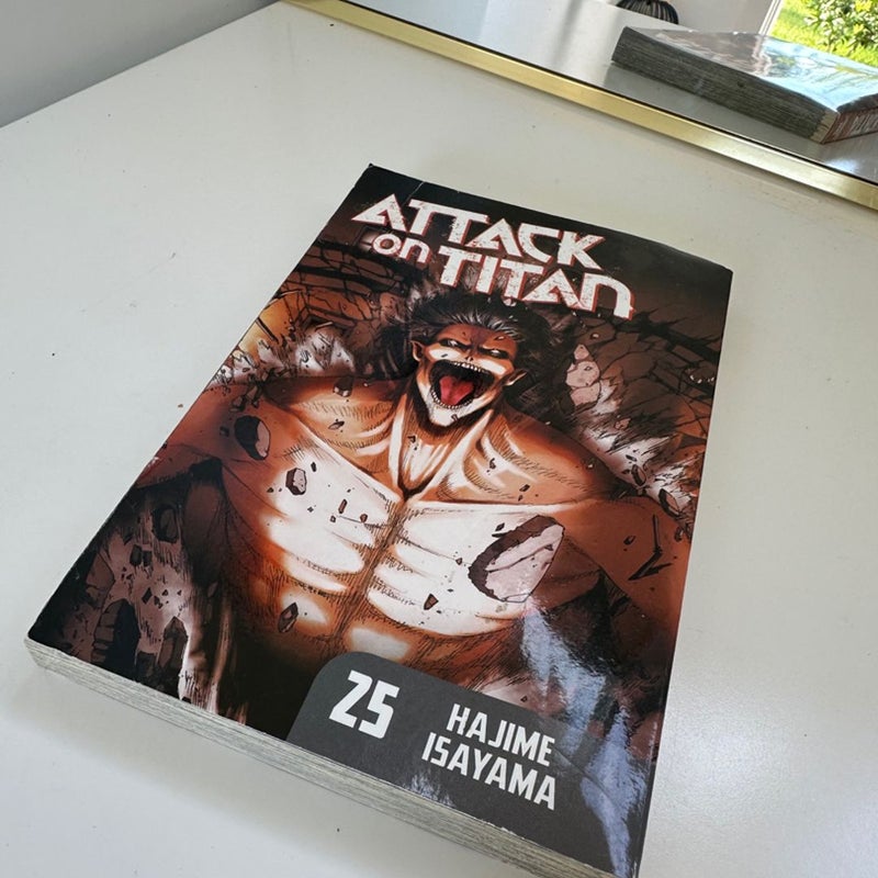 Attack on Titan 25