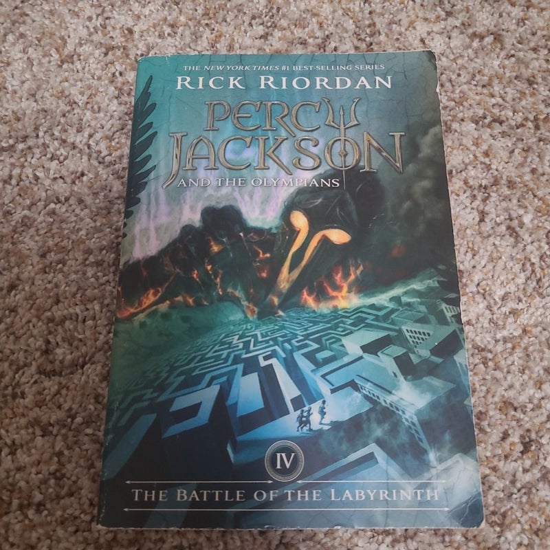 Percy Jackson and the Olympians, Book Four the Battle of the Labyrinth (Percy Jackson and the Olympians, Book Four)