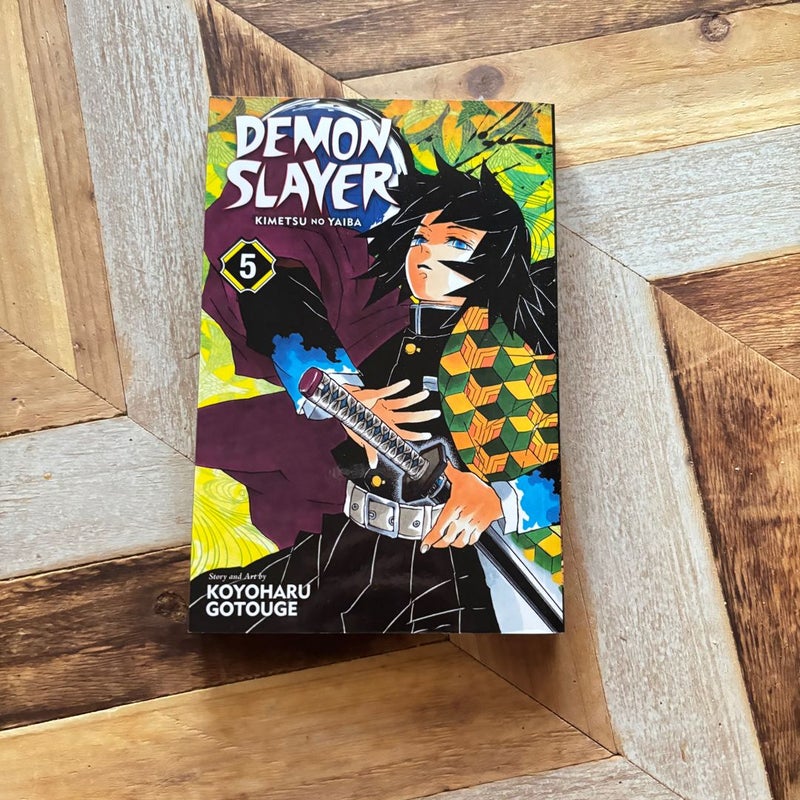 Demon Slayer: Kimetsu No Yaiba, Vol. 5