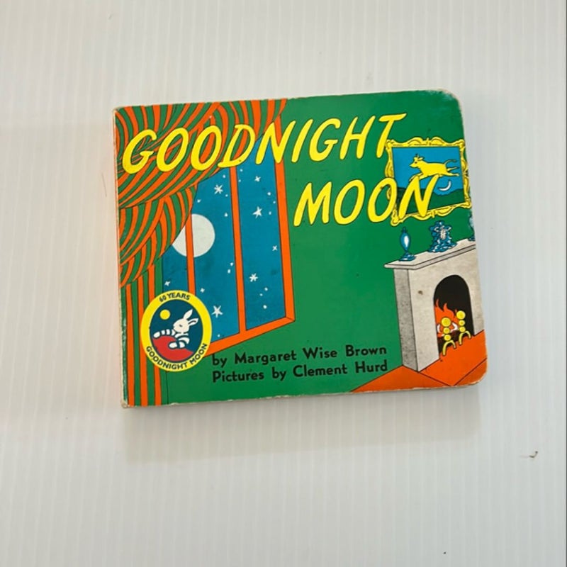 Goodnight Moon Board Book