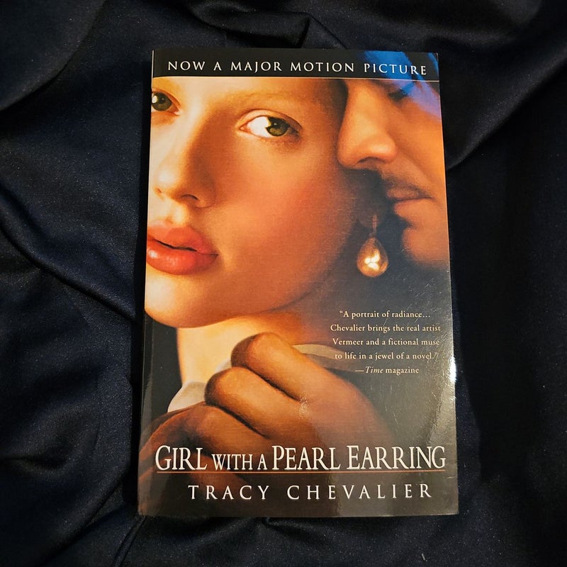 Girl With a Pearl Earring: A Novel (movie tie-in)