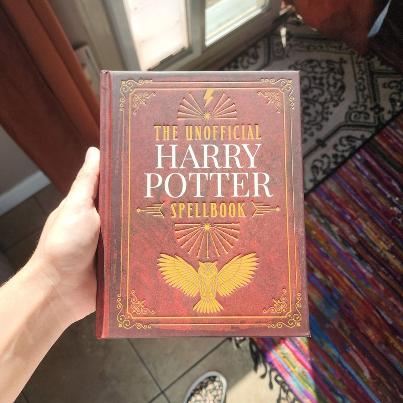 The Unofficial Harry Potter Spell Book - Special Edition