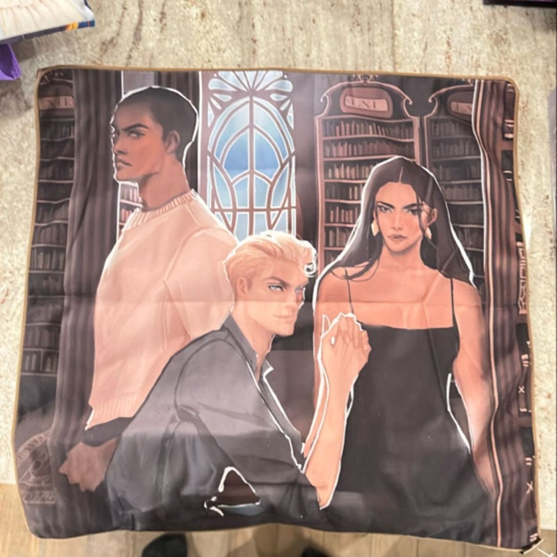 FL the atlas six cushion cover