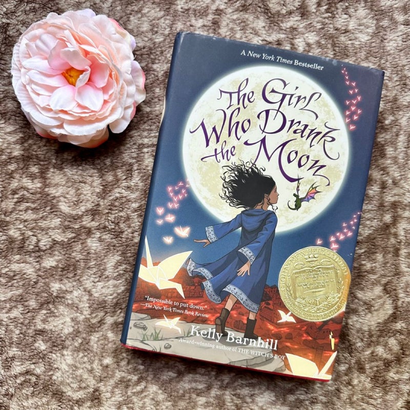 The Girl Who Drank the Moon (Winner of the 2017 Newbery Medal)