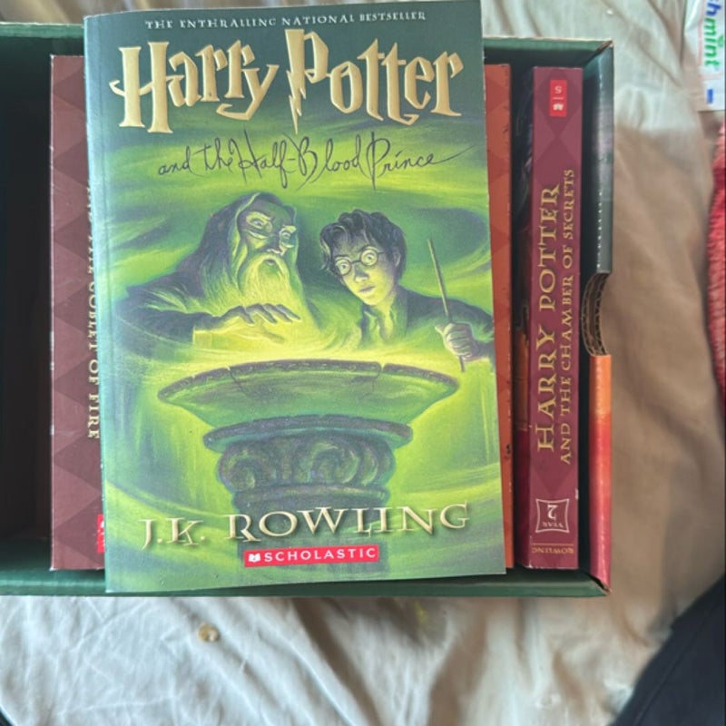 Harry Potter Paperback Boxset #1-7