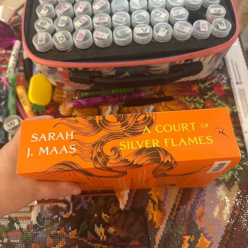 A Court of Silver Flames 