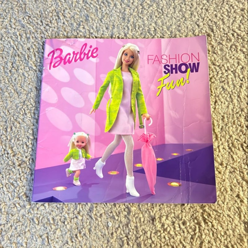 Barbie: Fashion Show Fun!