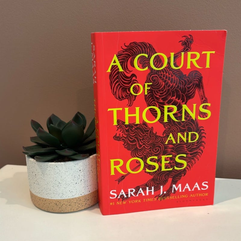 A Court of Thorns and Roses