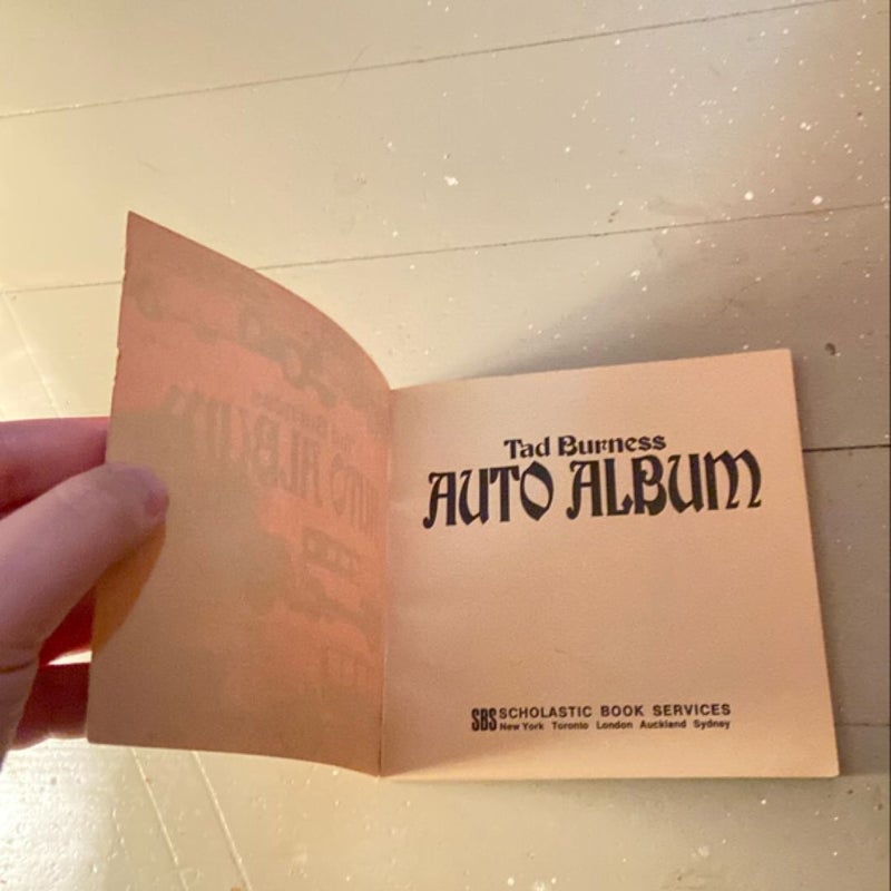 Auto Album