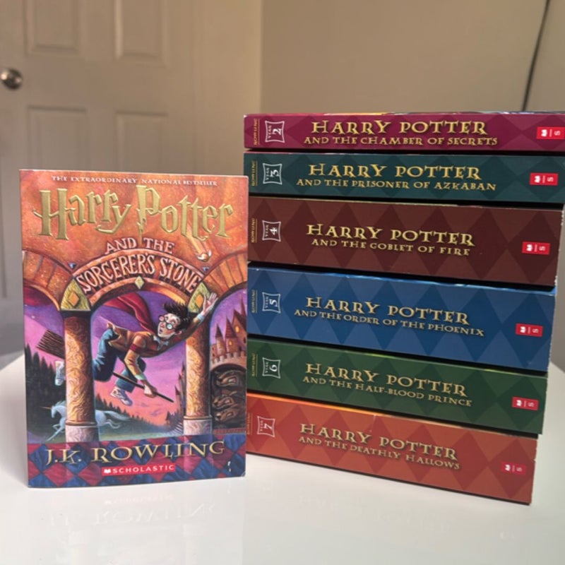 Harry Potter Paperback Boxset #1-7