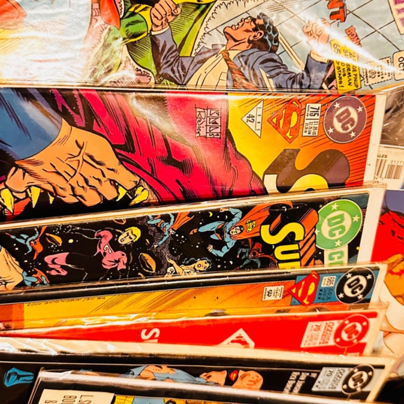 Superman Comic Lot Vintage /Funeral For A Friend/Justice League 