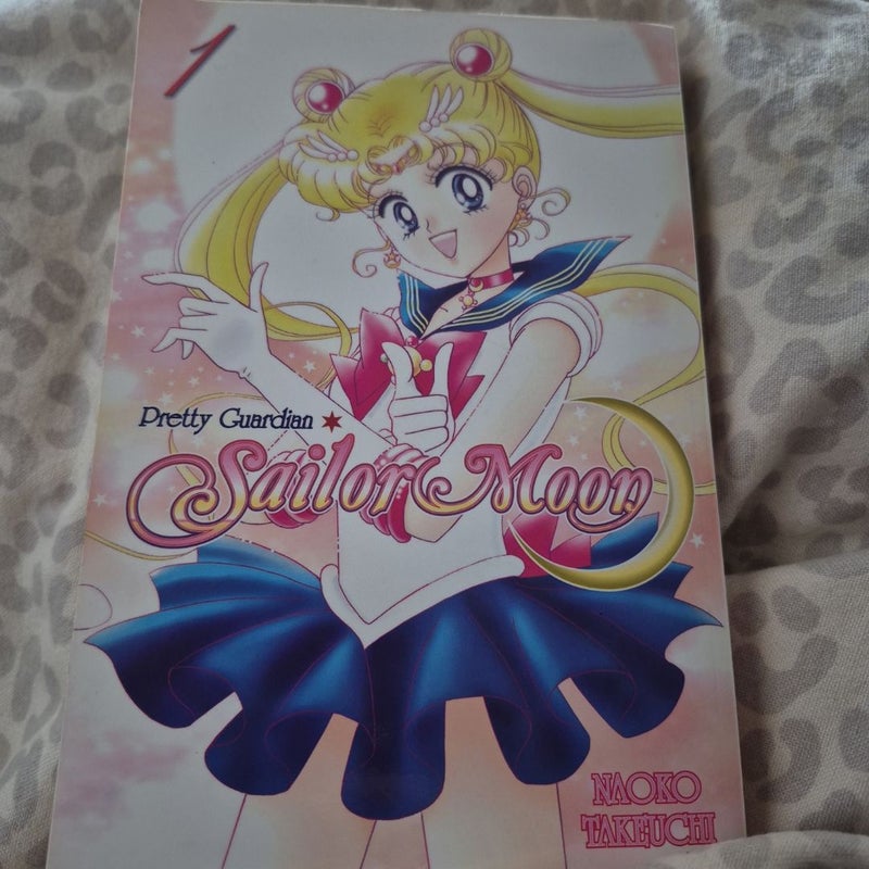 Pretty Guardian Sailor Moon 1