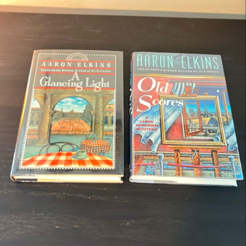 Lot if 2 Aaron Elkins Mysteries: A Glancing Light/Old Scores