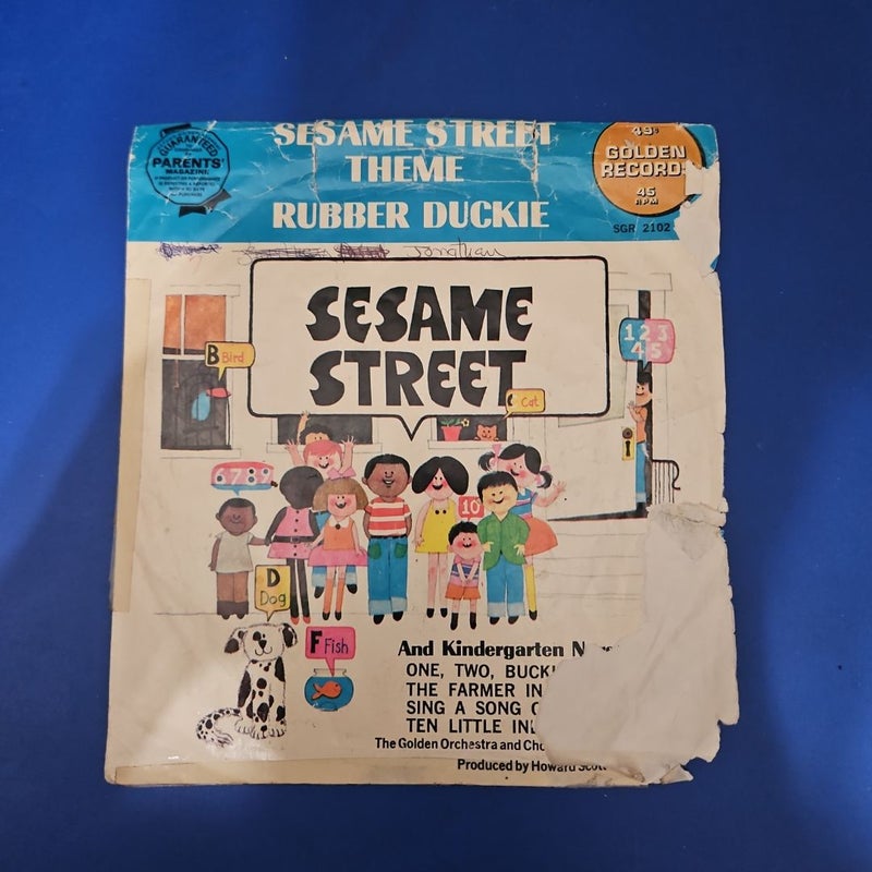 Golden Records SESAME STREET and Kindergarten Nursery Hits