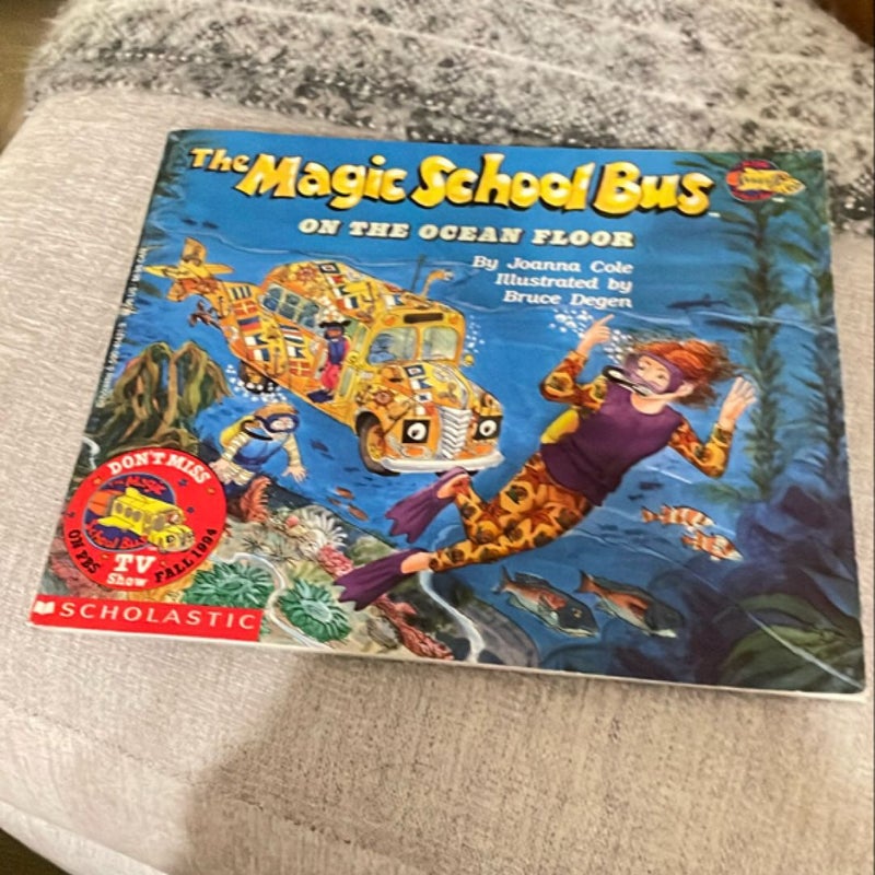 The Magic School Bus on the Ocean Floor