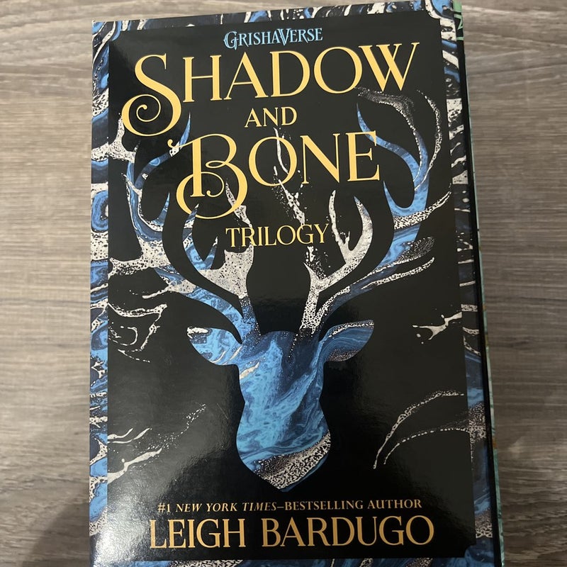 The Shadow and Bone Trilogy Boxed Set