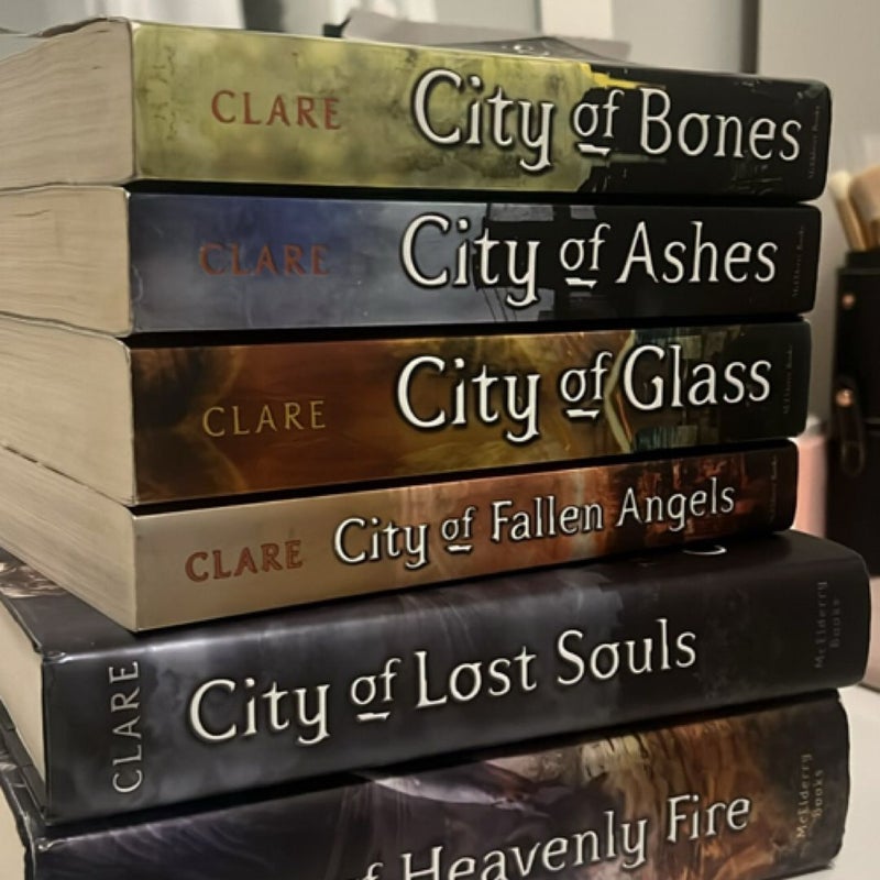 The Mortal Instruments, the Complete Collection